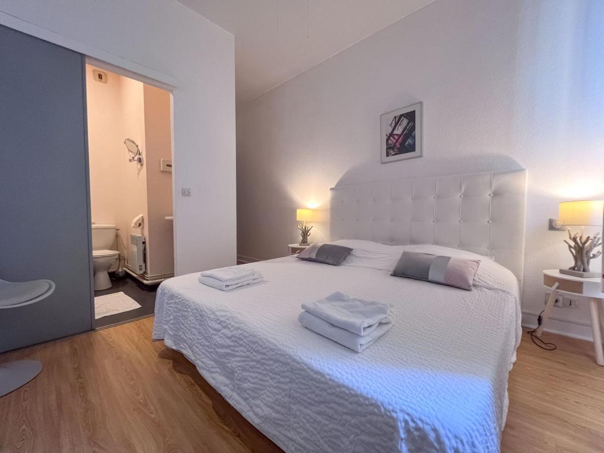 Le B Bed & Breakfast เบลเวส ภายนอก รูปภาพ