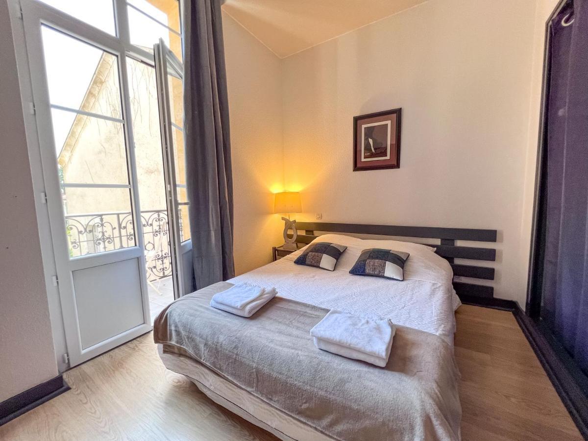 Le B Bed & Breakfast เบลเวส ภายนอก รูปภาพ